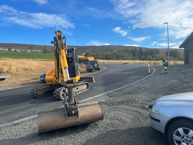Framkvæmdir á Svalbarðseyri.