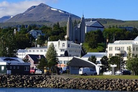 Styrkir til menntunar og menningar.