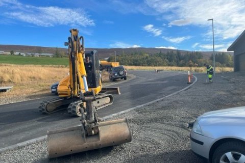 Framkvæmdir á Svalbarðseyri.